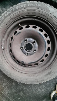 Stahlfelgen 7x15 5x112 ET47 VW Golf V